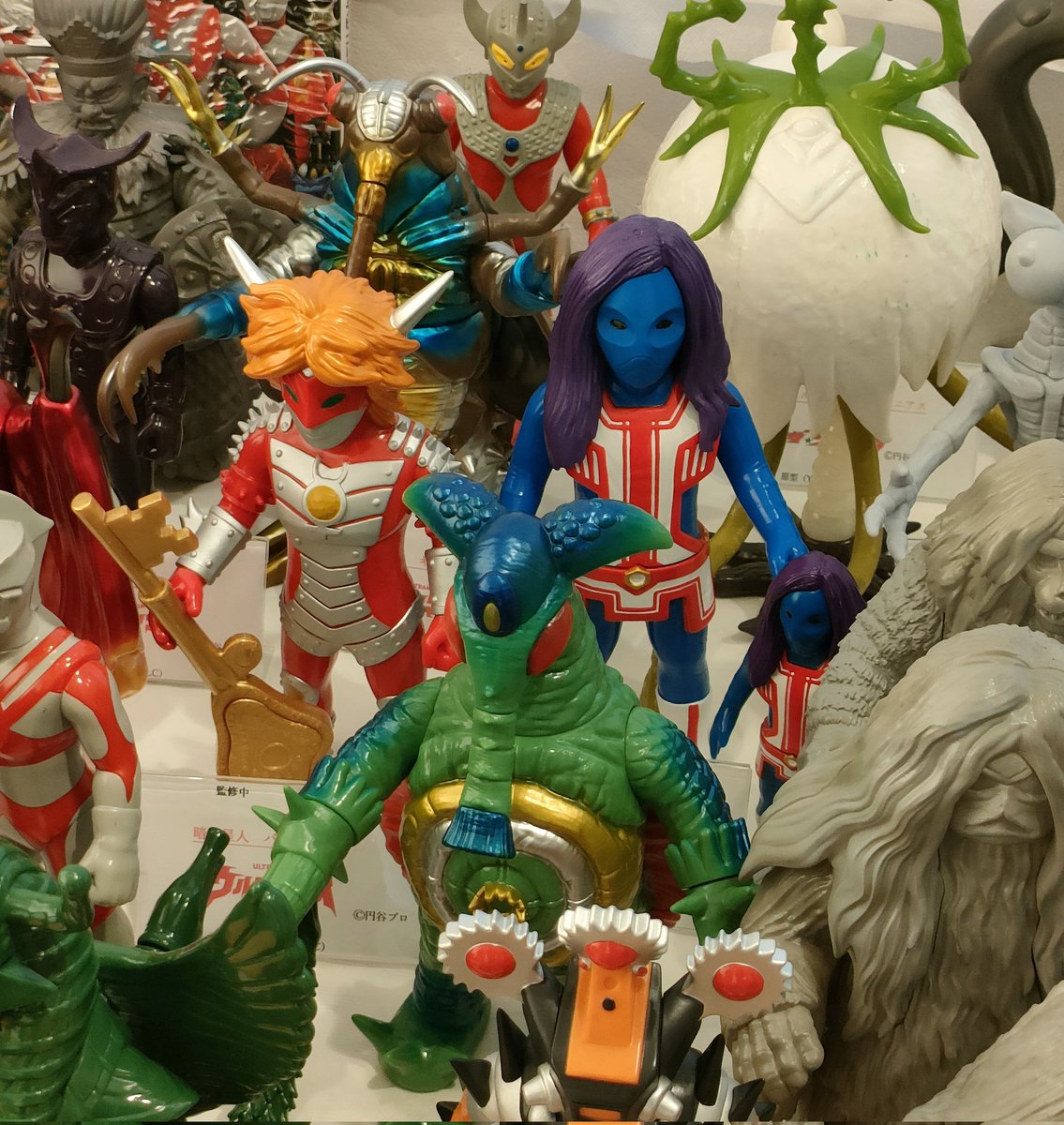 ラインナップすごいな🔥机パンパンですね！いろいろとお話できて良かっ