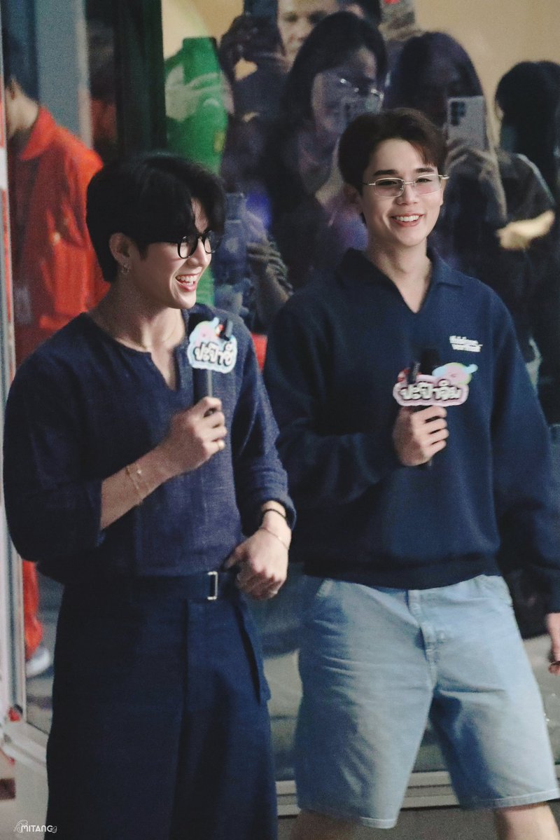 RubyJSnomnom's tweet image. 💜🩵 My Happiness 💜🩵

#JimmySea