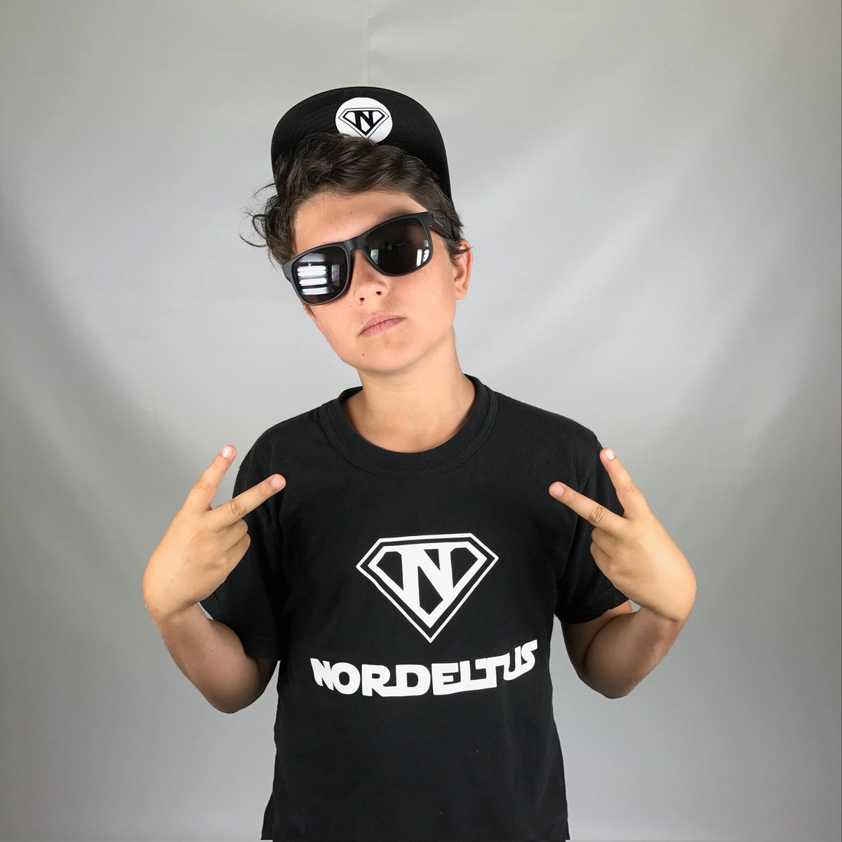 Reese #Loneros🏴☠️☢️ tweet media