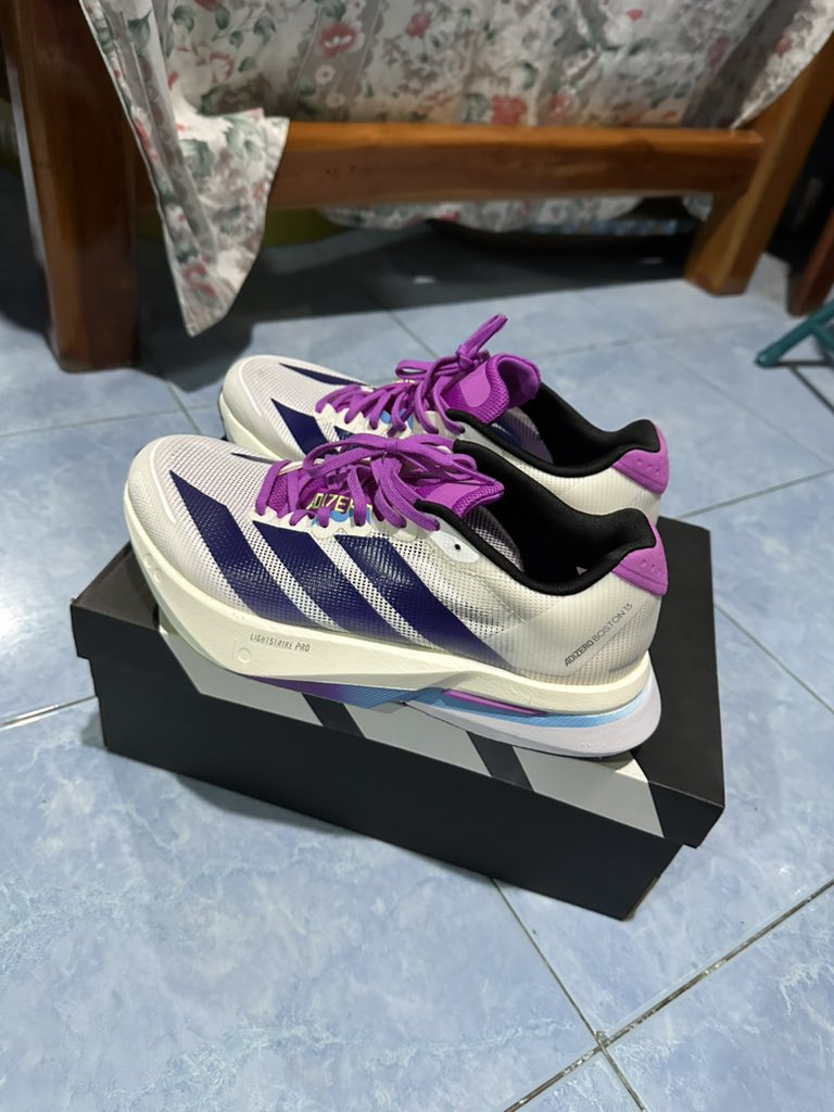 maymome23's tweet photo. ส่งต่อ adidas boston 13 ผู้หญิง ของแท้ ลองใส่วิ่งไปครั้งเดียว มันแน่นไป
4800 รวมส่ง 
ID : maymome23

#รองเท้ามือสอง
#รองเท้าวิ่ง 
#ส่งต่อรองเท้า https://t.co/V9BGSGc5BL