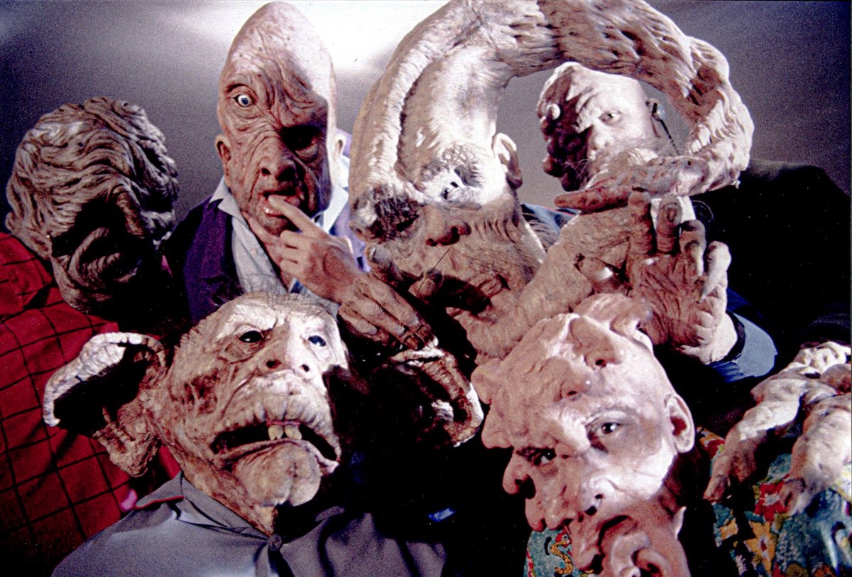 EugWSerra's tweet photo. On March 2, 1990, Basket Case 2 was released. #BasketCase2 #FrankHenenlotter #KevinVanHentenryck #AnnieRoss #TedSorel https://t.co/Z1TVxI0aJa