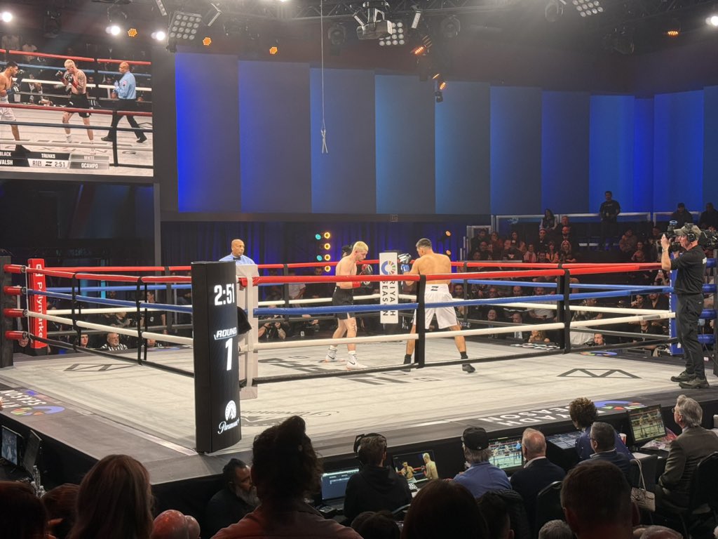 boxing_social's tweet image. Main Event Time @Zuffa_Boxing 

#WalshOcampo #Boxing