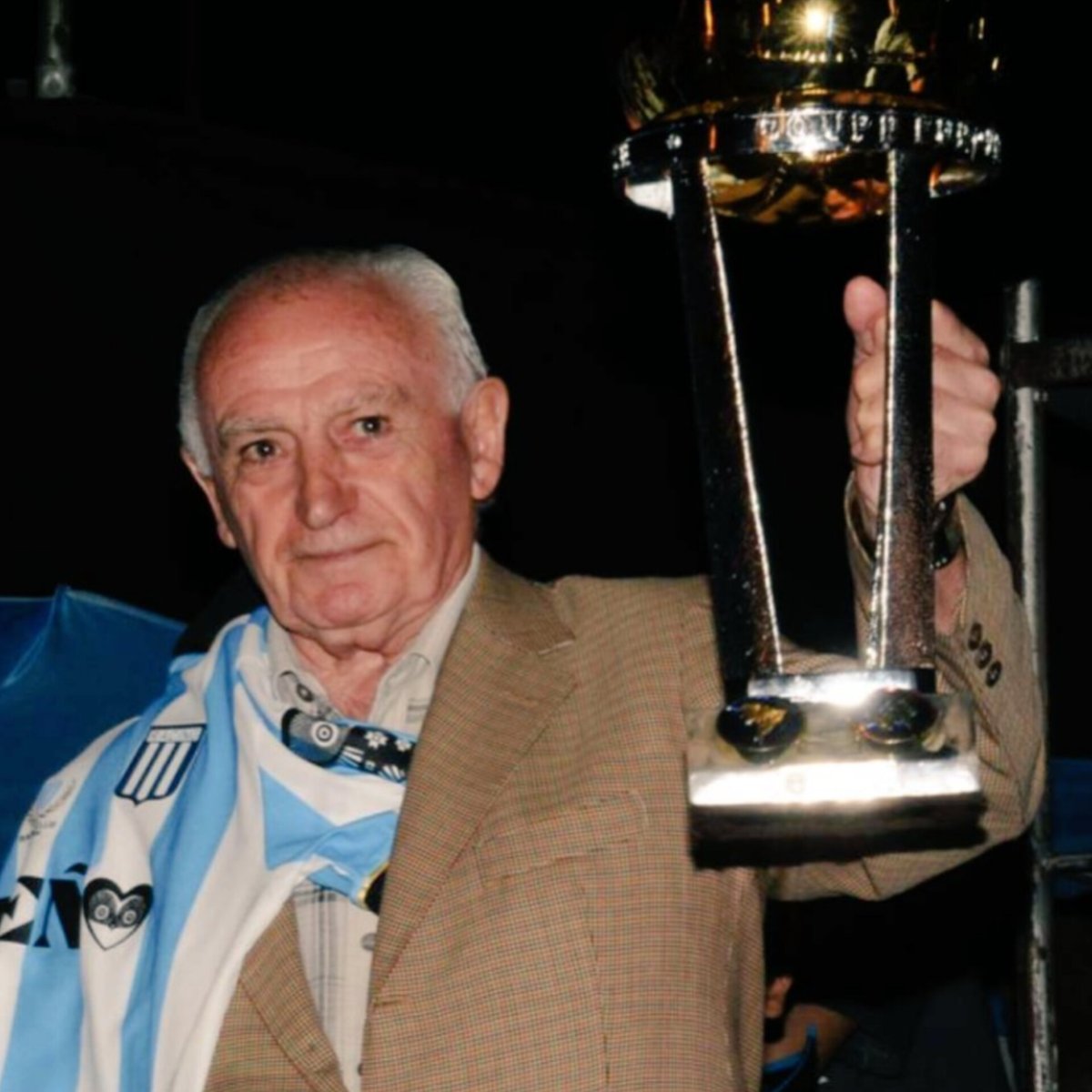 La Comu de Racing 🎓 tweet media