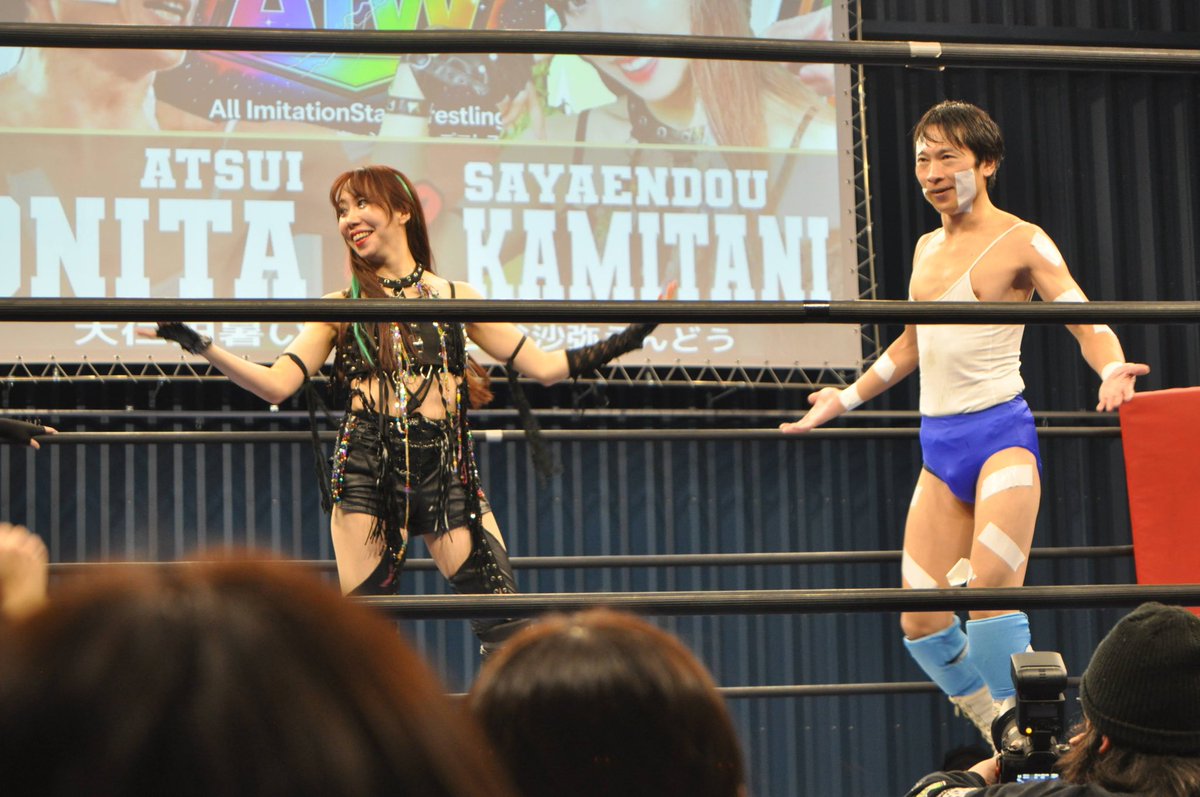 toshimitsu6436's tweet photo. 2026/01/13 
#AIWエンタメプロレス
#上谷沙弥えんどう　選手
#大仁田暑い　選手 https://t.co/ev5vF0rydN