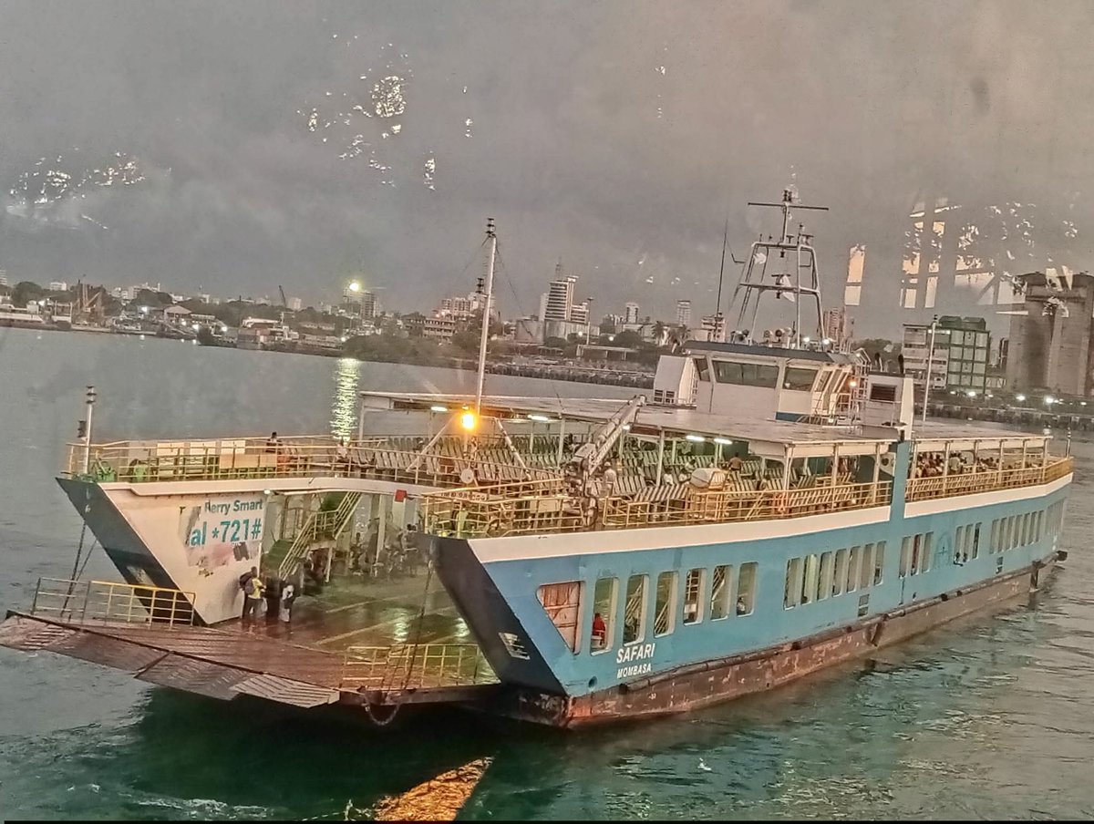 Weekend Ferry Update 🚢
Three ferries are operating this weekend!  

⚠️ Safety tips:  
Use designated lanes
Follow crew instructions
Hold handrails &amp; stay alert
Keep walkways clear
Stay safe &amp; enjoy your ride!  

#WeekendFerry #TravelSafe #FerryUpdate #SafetyFirst #PublicTranspor