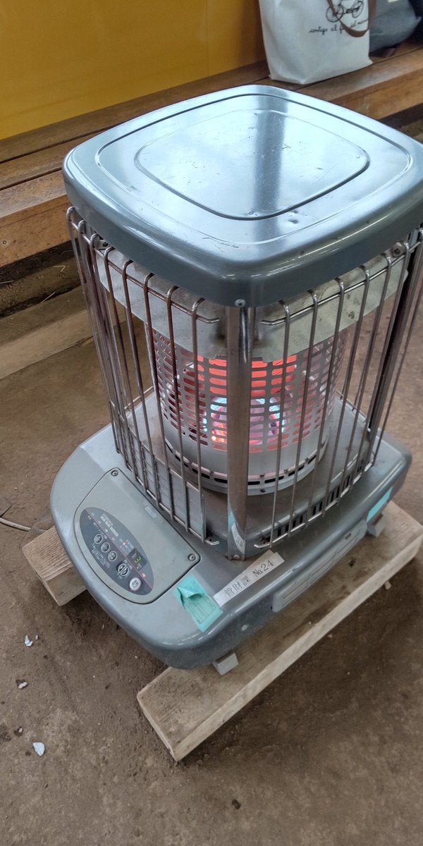 本日は、大雪にもかかわらず7名でモルックやってきました！
よく集まったな～スゴい！
寒い中頑張った！
挑王戦in徳島の皆さんも頑張って！
#秋田市 #モルック