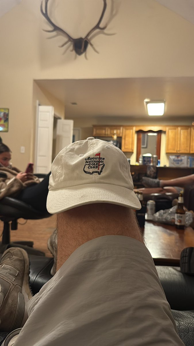 Grant Holmes tweet media