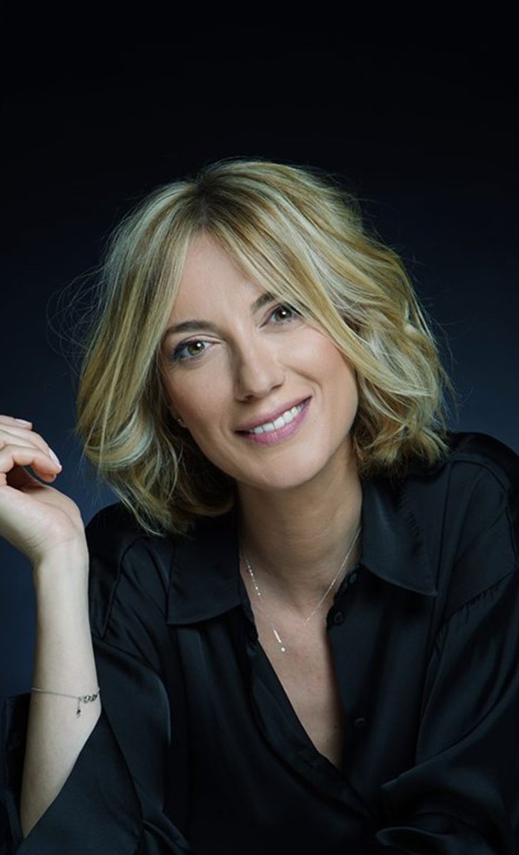 KristalMethod's tweet image. Dame i gospodo upoznajte Nevenu Zaharovu @CaoNevena
Sto kaze narodna poslovica otisla ona sa pinka al iz nje pink nikad