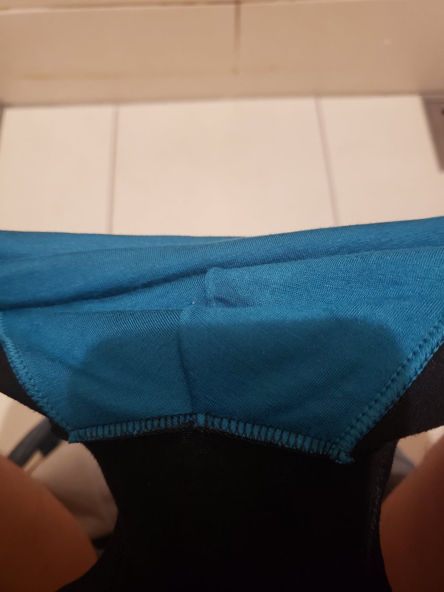 沖縄はうすうす凍頂烏龍茶の枠にさんぴん茶が入ってるんだね。
国際通り近くなるとお腹痛くなるの何だろう。いててて。