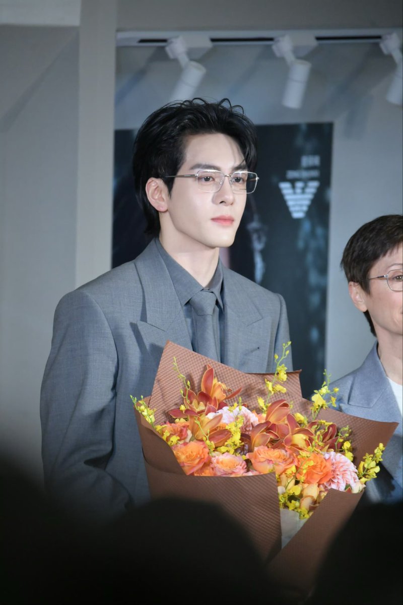 zsxarchives's tweet image. 2026.01.24 #ZengShunxi at Emporio Armani x President Event

©️YEXIYU-曾舜晞

#JosephZeng #曾舜晞