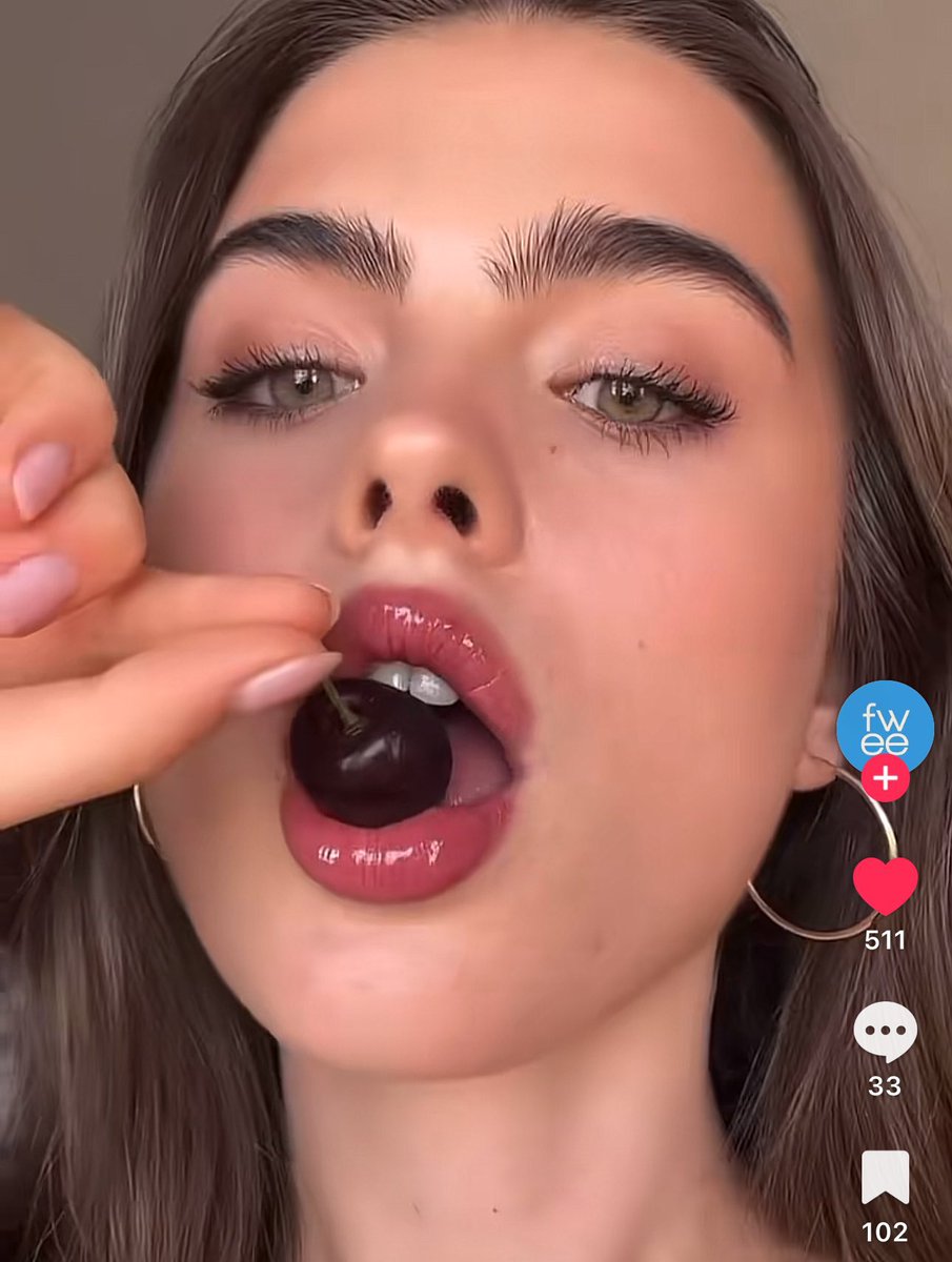 reviewchoey's tweet image. Dirty cola 30%              Cherry cola 30%

เป็น 2 สีที่สวย ใช้ง่าย แล้วขับผิวมากก เข้าไทยหมดในพริบตา ตอนนี้เติมของแล้ววว