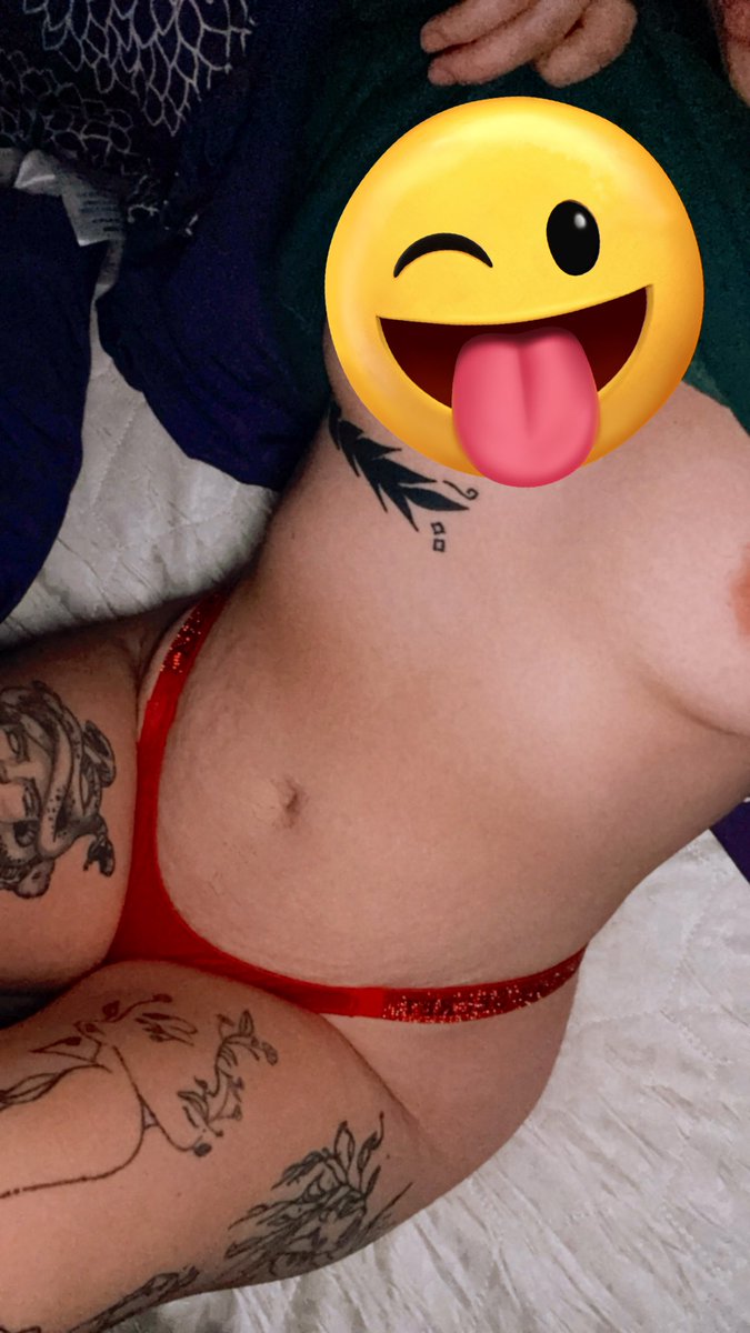 Mistressethena's tweet photo. https://t.co/SqjKxAMeJK for more!💋

#onlyfans #subscribe #eighteen https://t.co/Dwk0zO35Cb