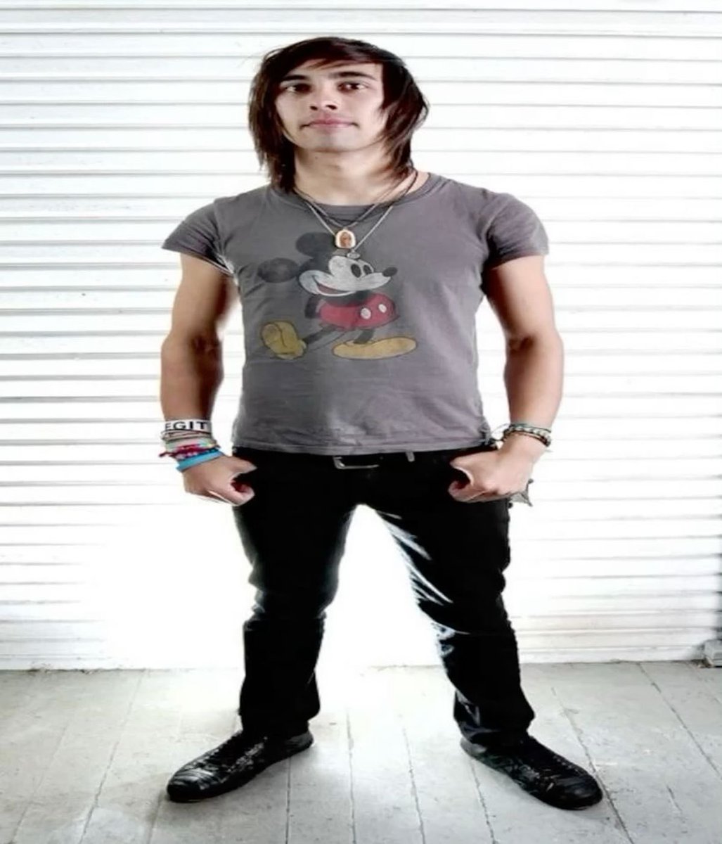 fuentiero's tweet image. GETTING READY                   TO MAKE HISTORY