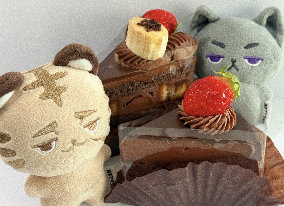 __SYOTOS__'s tweet image. 역시 주말엔 달달구리가 필요하다고&amp;gt;&amp;lt;💛💜