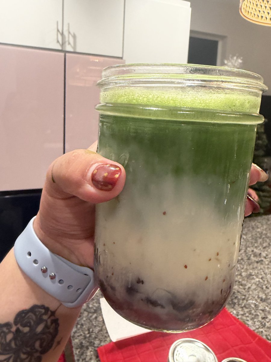 __sinnamon's tweet photo. Matchas I have made so far 🍓 🫐 🍵 even made my own simple syrup and did the fruits myself too. Kulang nalang ako din nag-milk ng oats lol https://t.co/OjaFqrEclK