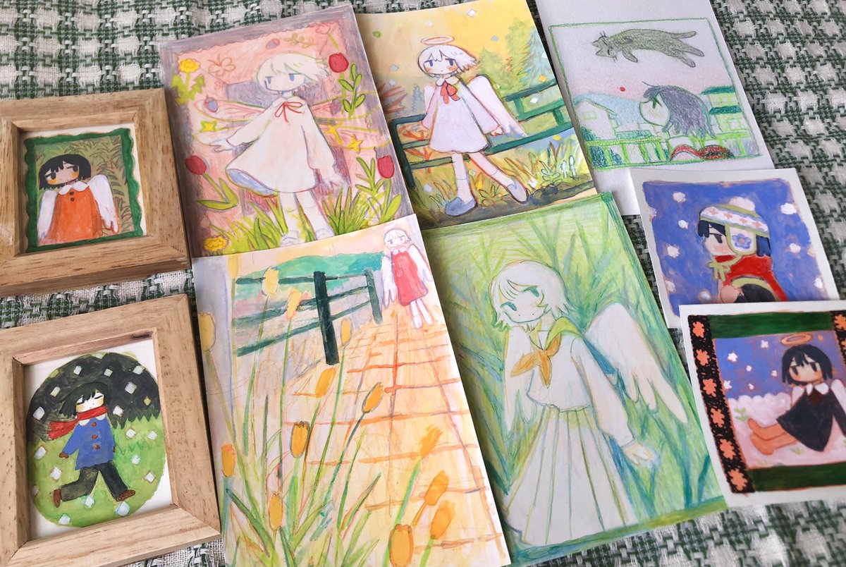 関西コミティアに持っていくイラスト集と原画です。 明日はよろしく