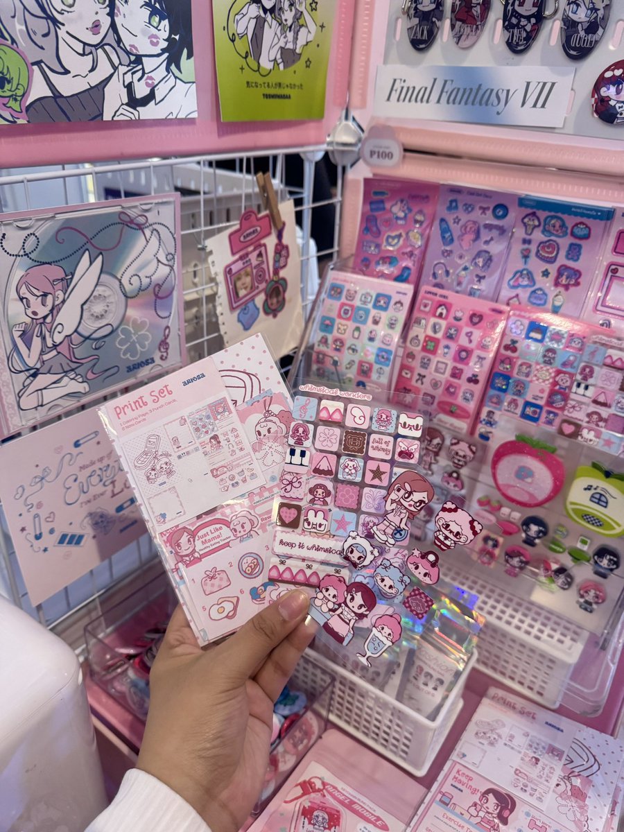 ari 💘 tweet media