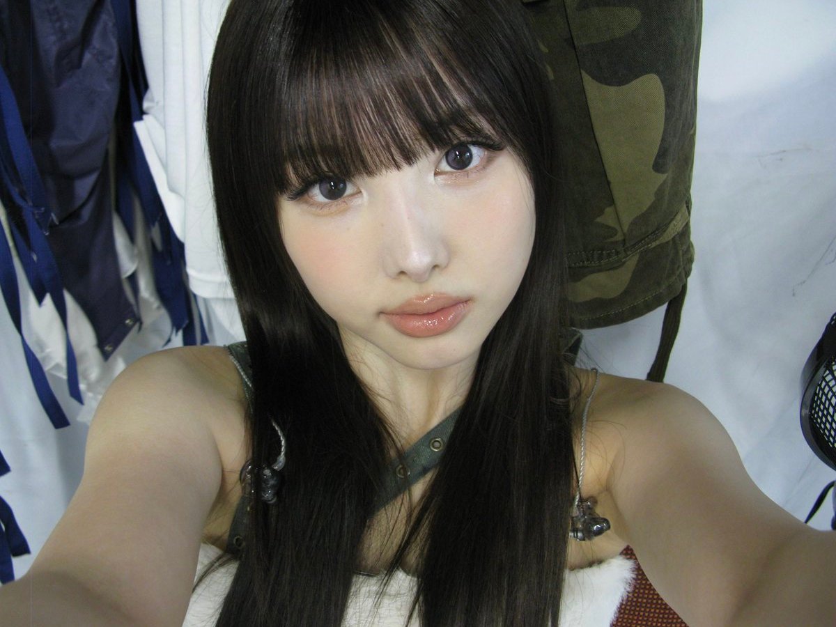 ✮ (@imnayeonsy) on Twitter photo 