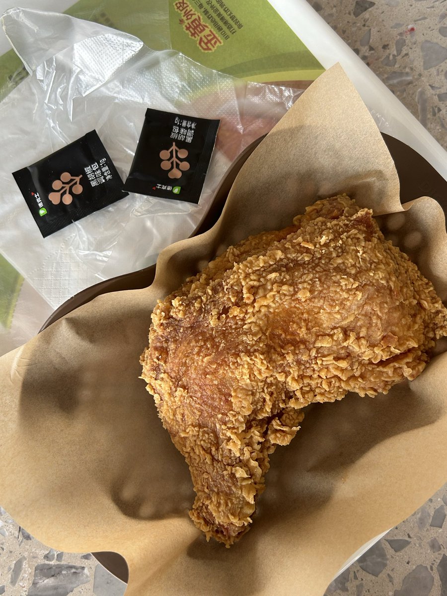 卢森堡哪里有玩的快餐微心11856811 高端外围只做极品见人付款.kxq