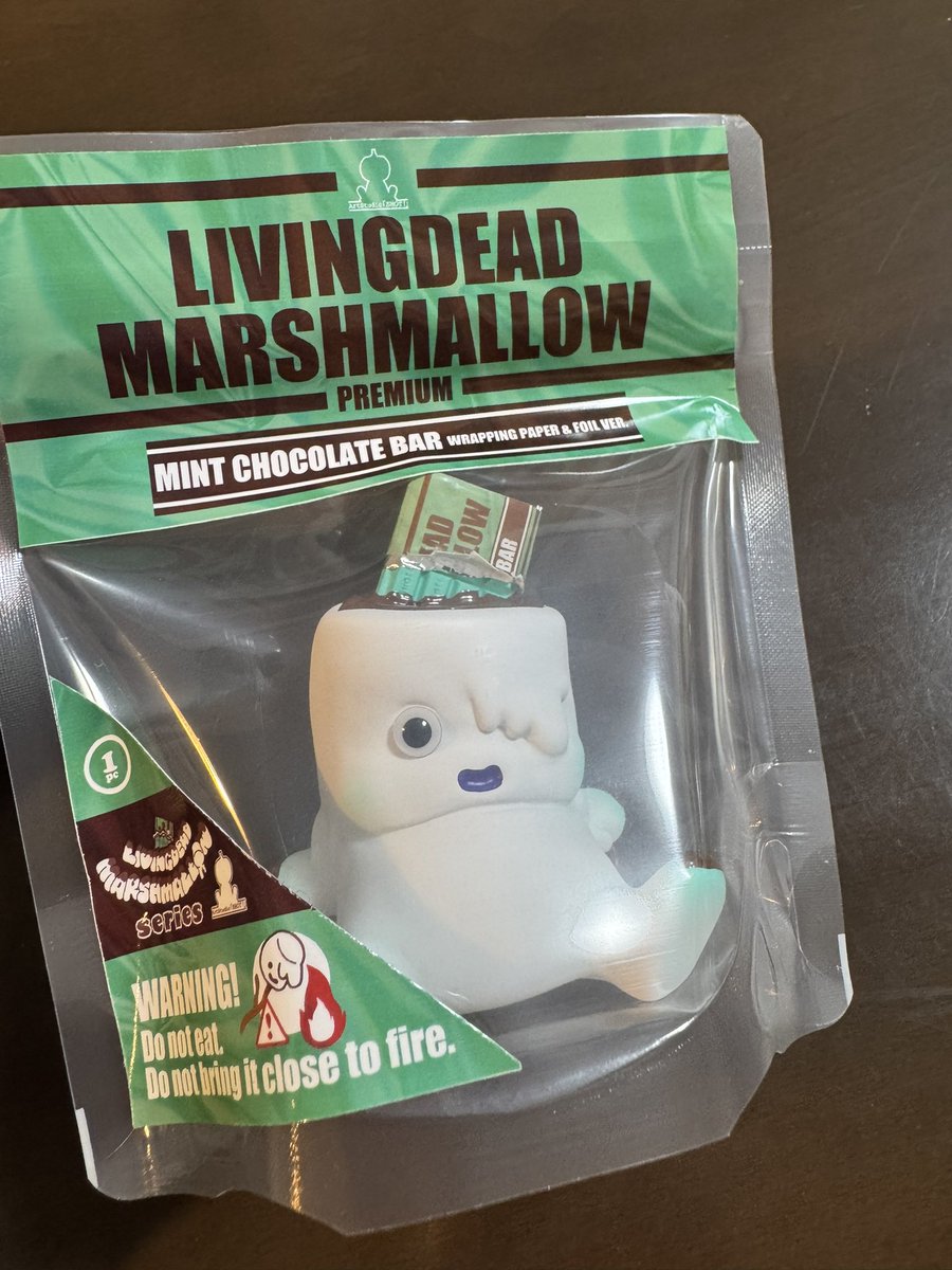 チョコミントーよりも あ♡な♡た♡ 的な #oneuptoy #リビングデッド