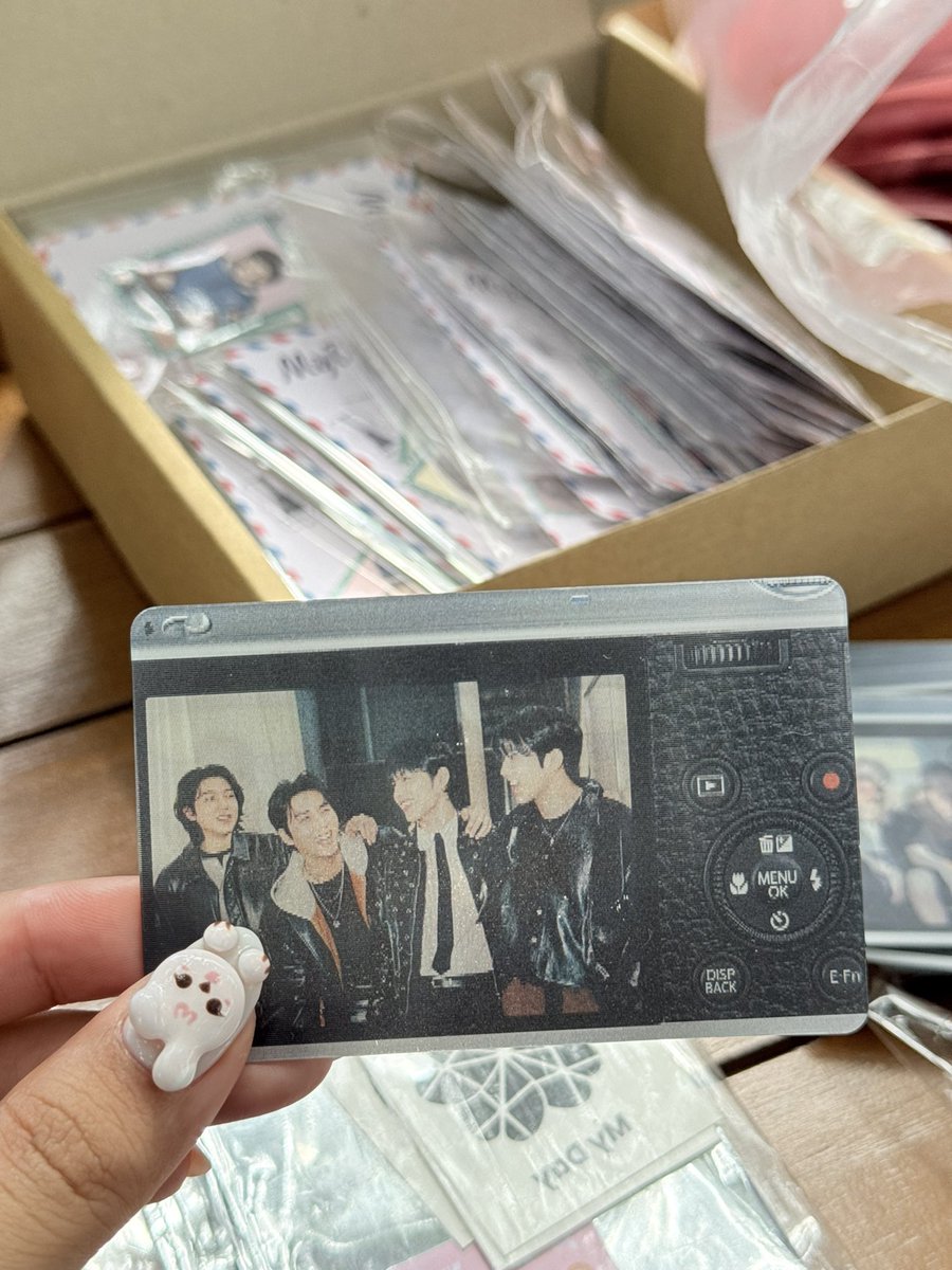 Hello, MyDay! We have extra lenticular cards from last year's 10th Anniv CSE. You can drop by the picnic area near Pickup Coffee to get one! 

#TheDECADEinManila