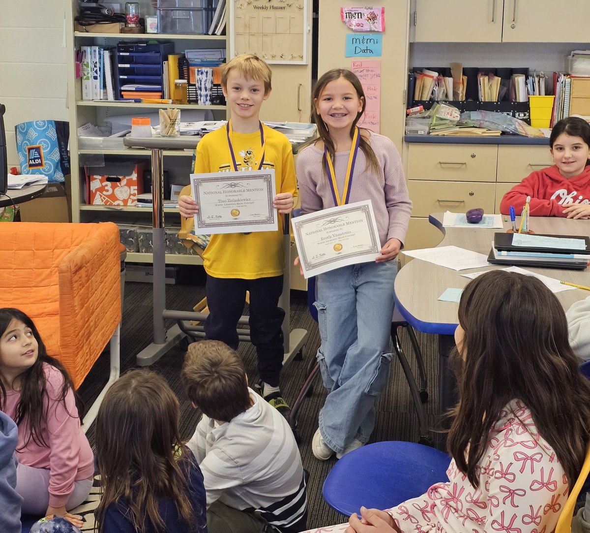 Mrs. Molchen tweet media