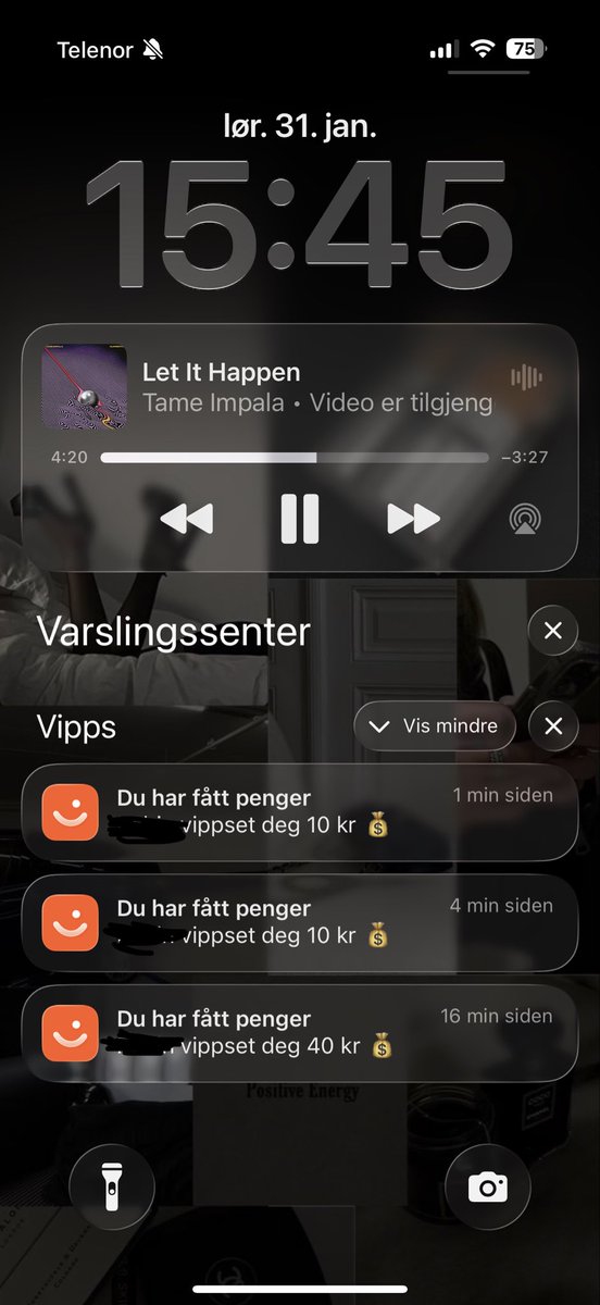 Cute, skal se den lille haugen din vokse utover kvelden😌 skal tross alt ut, og ser 10/10 ut👠