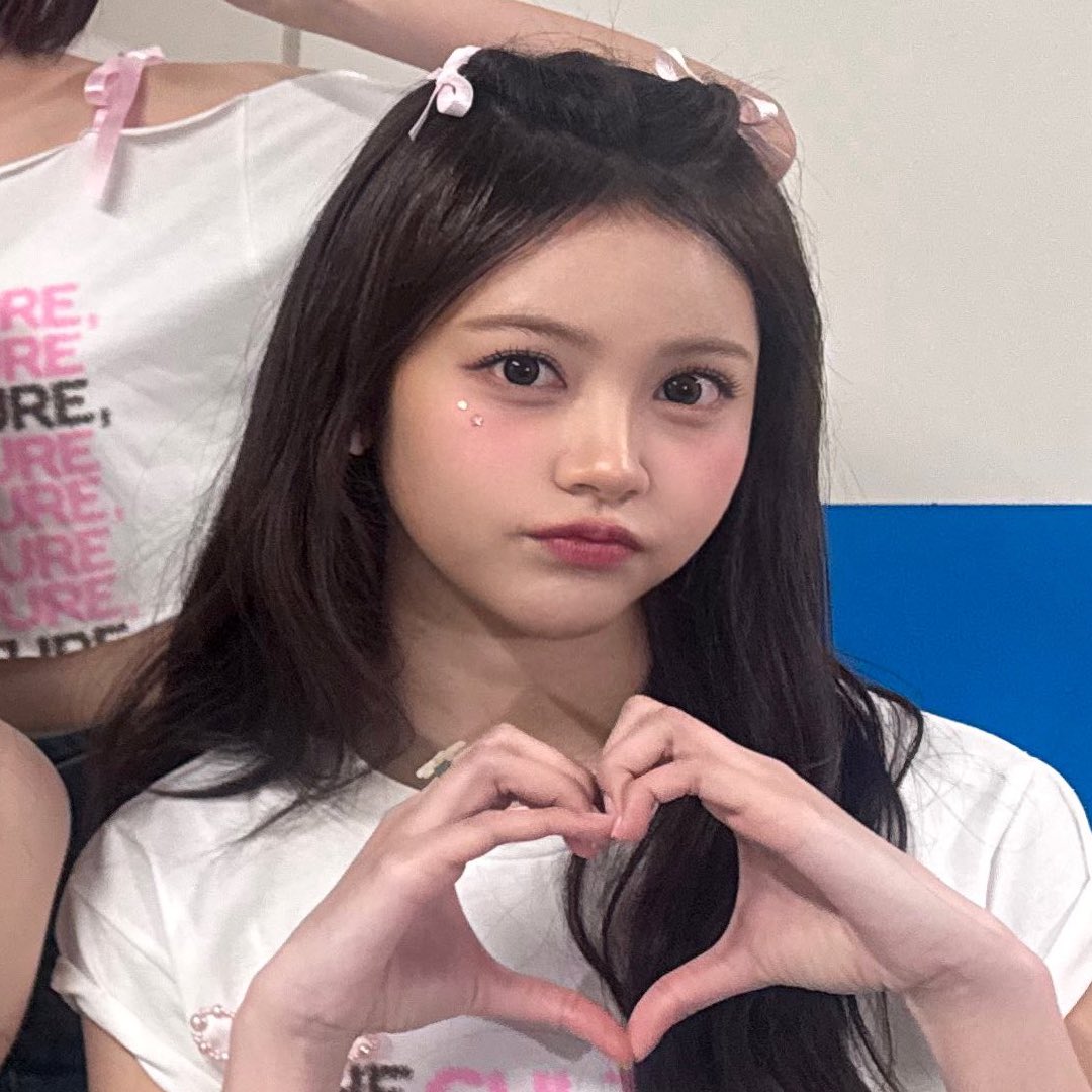 cayxmee's tweet image. 잠깐만 이 존예공주누구야!!