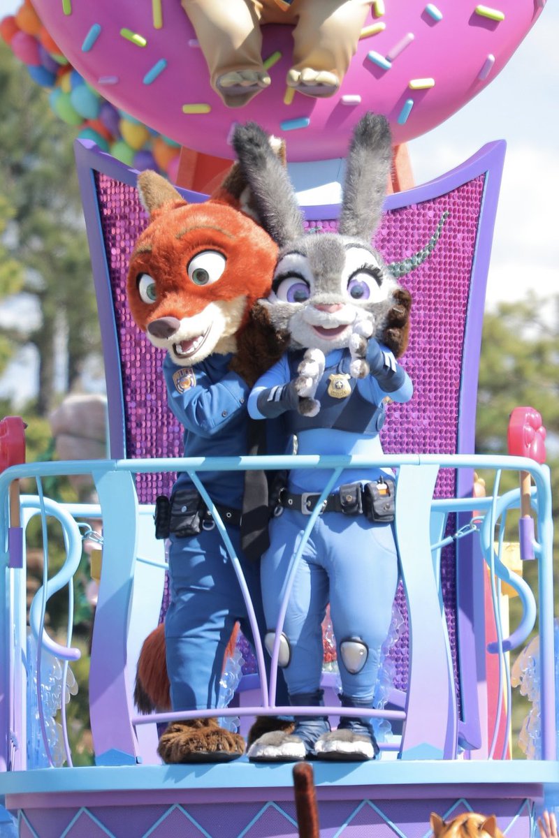 hiro1106zpdNW's tweet photo. 🦊「モフモフウサギ」
#ZootopiaPhotoAlbum #NickWilde #JudyHopps https://t.co/CrZQmdf5VH