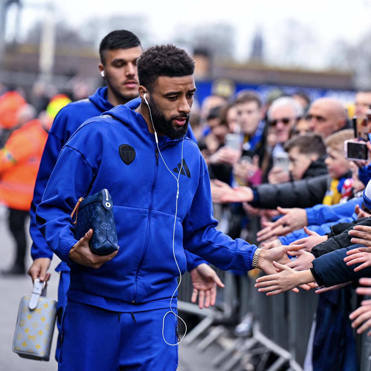 Leeds United tweet media
