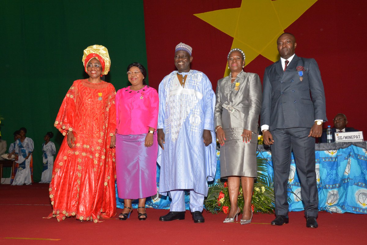 minepat237's tweet photo. Ce 28 janvier 2026, à l’occasion de la cérémonie de clôture de la #ConférenceAnnuelle des responsables des services centraux et déconcentrés du #MINEPAT, Alamine OUSMANE MEY, a donné des orientations claires et ambitieuses pour l’année 2026. 🚀📊

 ➡️🗞️https://t.co/gBRdOHEs4X https://t.co/qlGRBZOJ1o