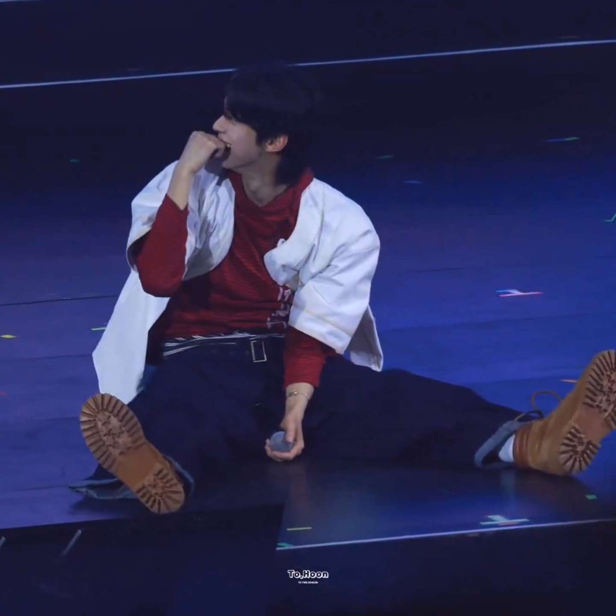 너뮤행복해보임........ㅠㅠㅠㅠㅠㅠㅠㅠ