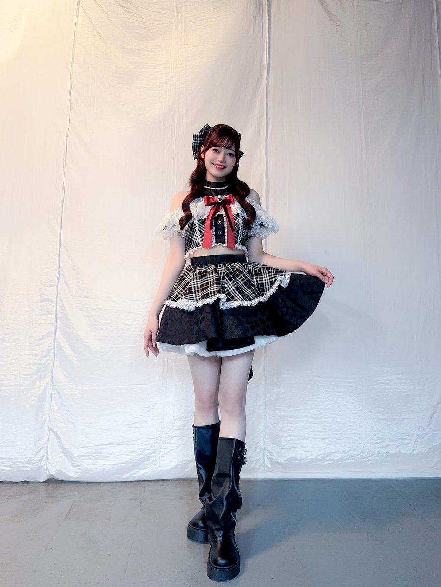 5期お披露目LIVEありがとうございました✨

やっとみなさんに5期グリッターシステムを
お届けすることができて
ずっとどきどきだったから
ほっとしています...💭🫧

新曲と新衣装はどうでしたか♡
みんなそれぞれデザイン違いで
メンカラのリボンが付いていて
とってもかわいいんです🥹🫶🏻