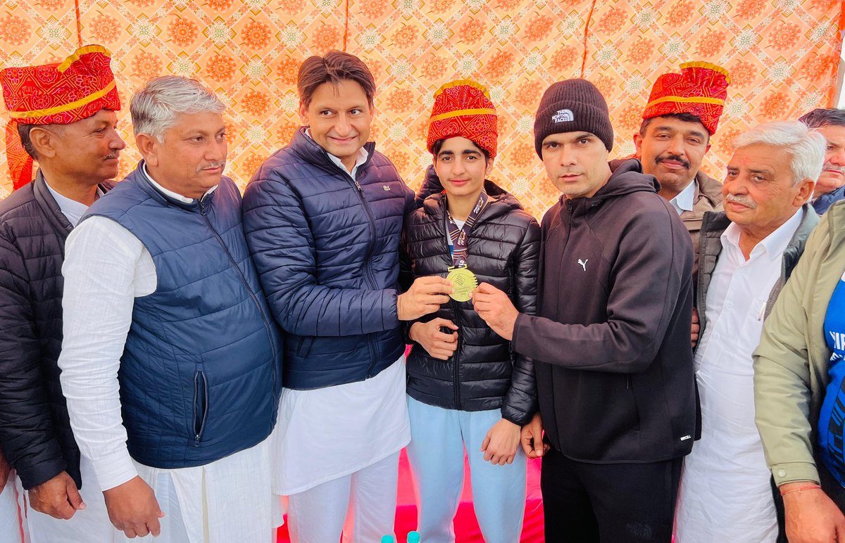 DeependerSHooda's tweet photo. https://t.co/kOYtLtJ759