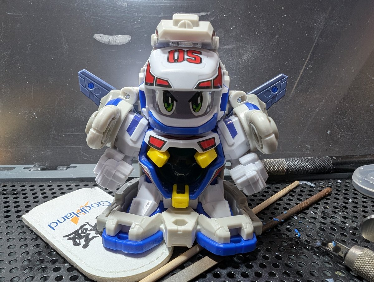 コンバットフェニックスも復刻してくれねえかな メタルフレームも一緒に