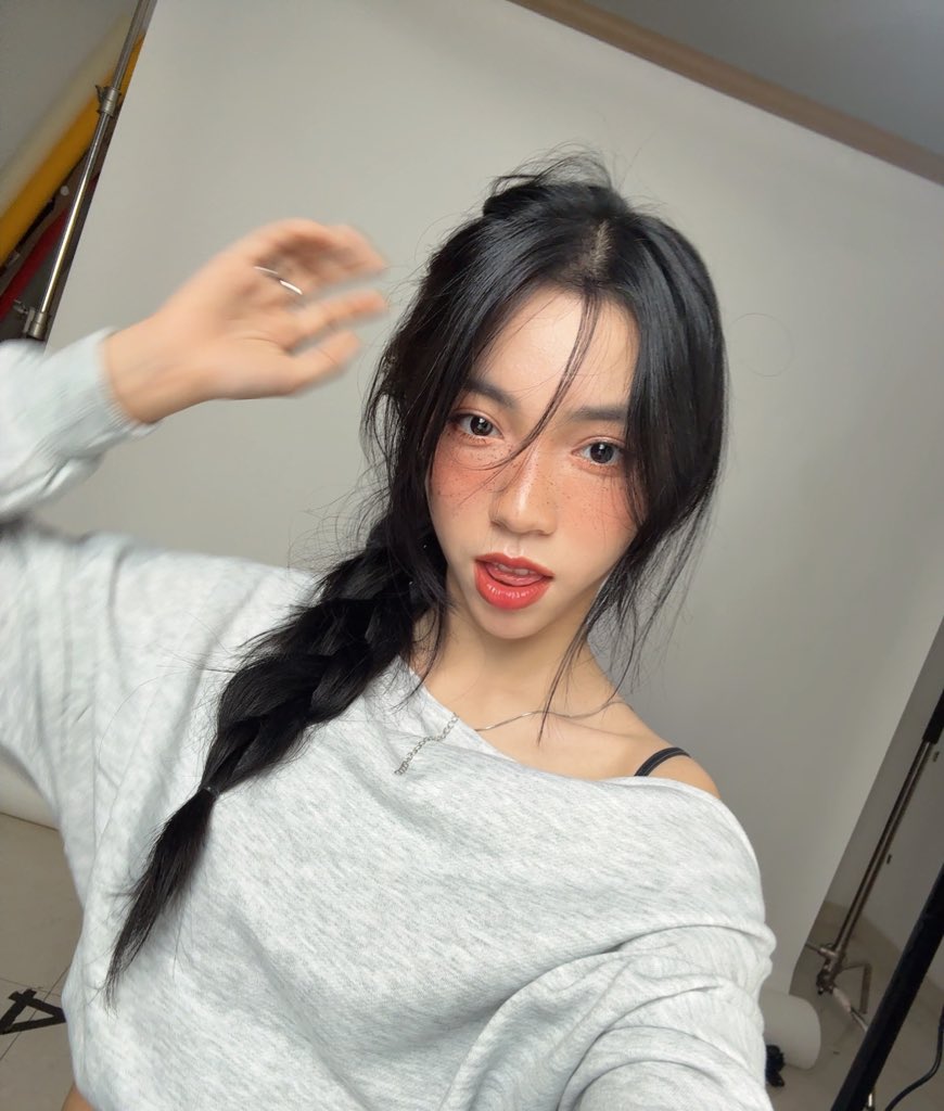 Aralie_JKT48's tweet image. ada di ig 🫧