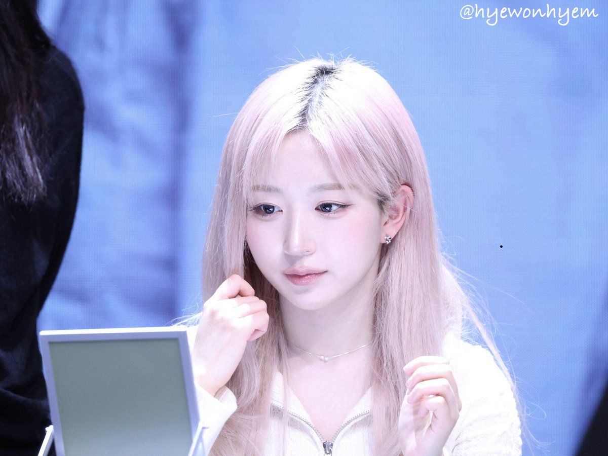 hyewonhyem's tweet image. 20260131 

MS TAIPEI

#NMIXX #엔믹스 
#해원 #HAEWON