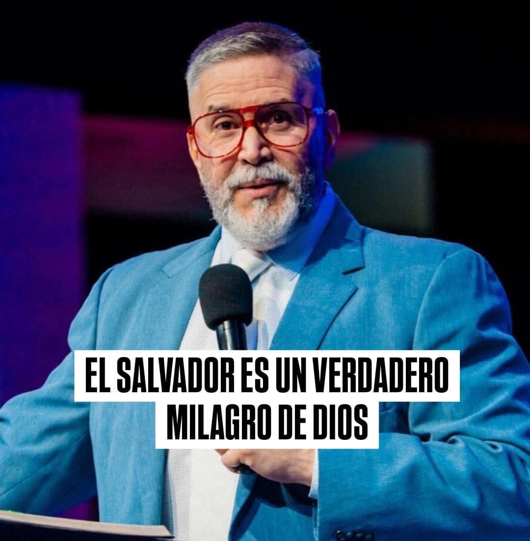 EMPRESARIO  DISFRAZADO COMO "HOMBRE DE DIOS"