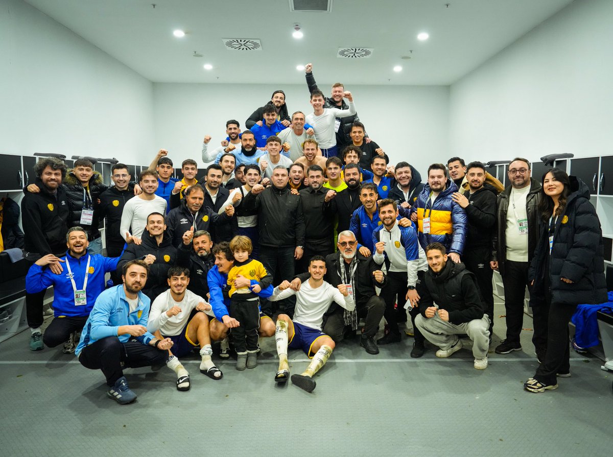 +3 Galibiyet pozu! 🔥🔥👑 #Ankaragücü 💛💙