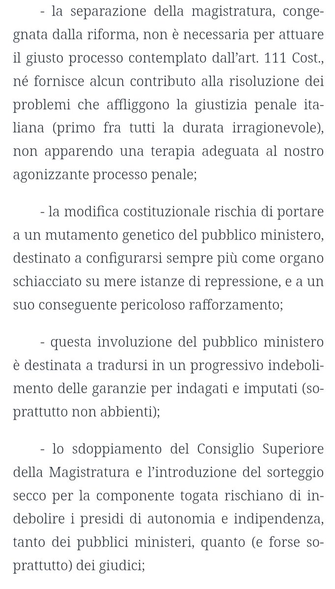 42 docenti di procedura penale spiegano i difetti della proposta di riforma: non serve a snellire i processi, indebolisce le garanzie degli imputati e l' autonomia e l' indipendenza di pm e giudici. Potete leggere tutto su:
giustiziainsieme.it 
Ecco perché #IoVotoNo