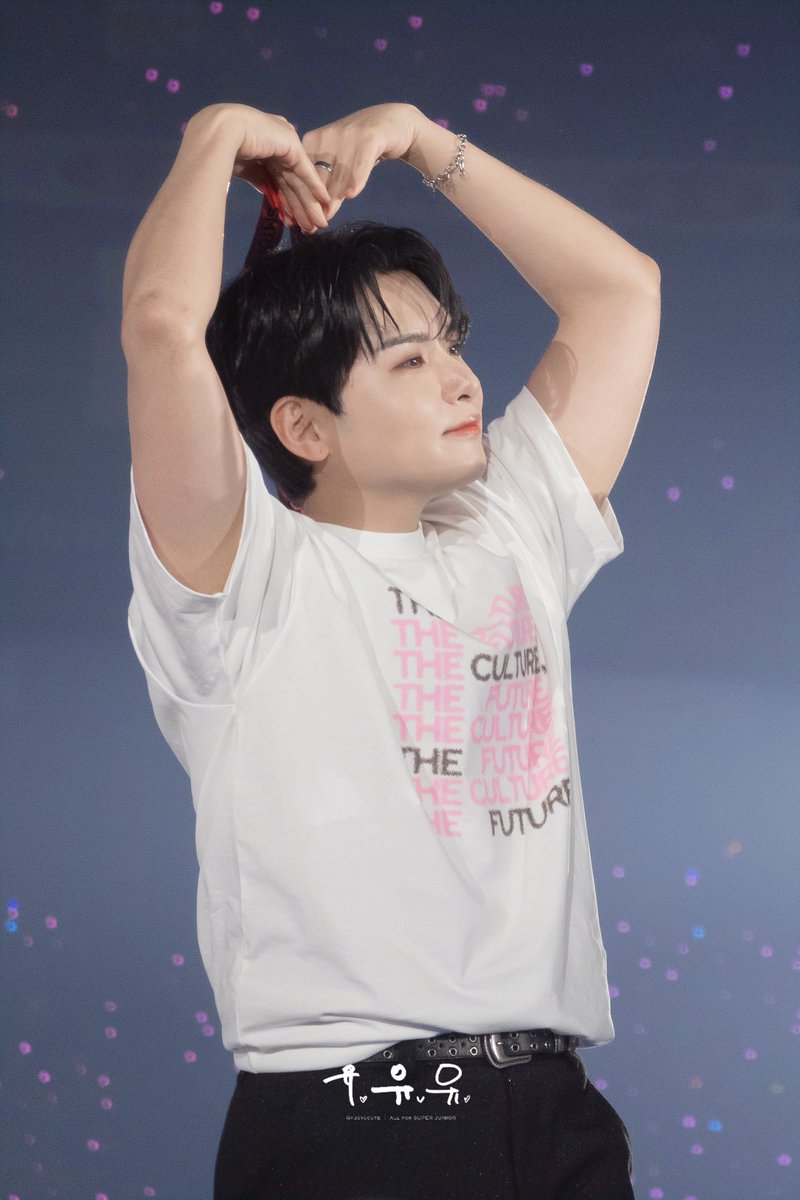 Gyugyucute tweet media