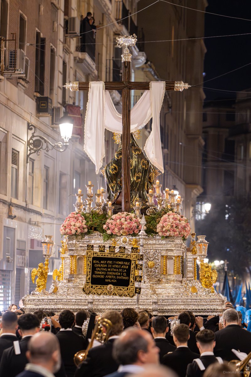 Soledad de San Pablo | Viernes Santo 2025.

<a href="/TrasladoSoledad/">Soledad de San Pablo</a> #CofradíasMLG 🧵(2/2)