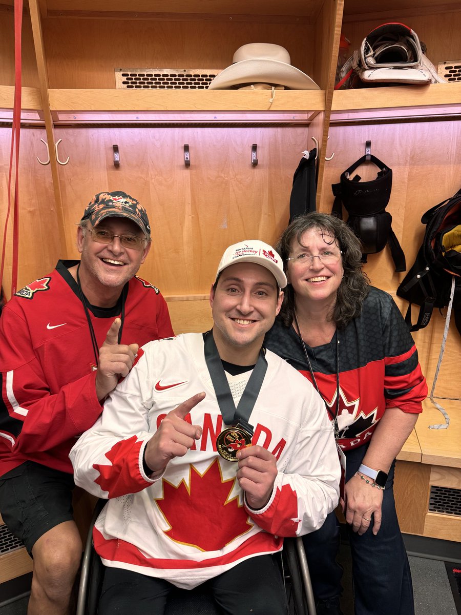 Flick5's tweet photo. @OilersNow @Bob_Stauffer @CHED880 @Burkie2020 @GotYerBackPod @TheCultofHockey Proud mom moment when Team Canada won gold at world championships 2024. Beating USA first time in 7 years ! Go Canada Go! https://t.co/zSC4fqi42Y