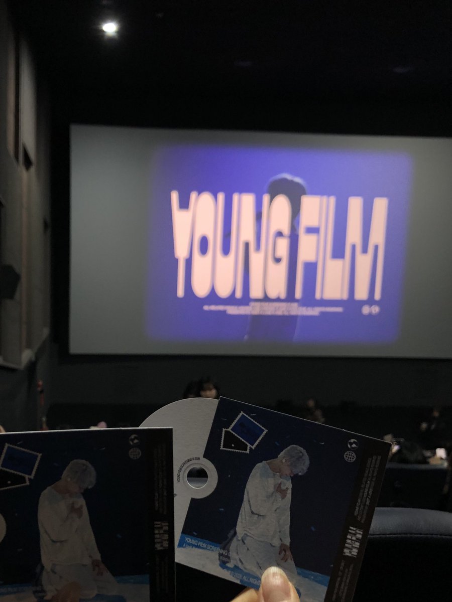 여전히 애틋하고 여전히 보고싶은 나의 원앤온리 no.1 가수이 모든 장면이 너무너무 좋았어요 - ♡ 우린 늘 서로의 언제나인걸 느끼는걸 실감해주는 

#youngfilm2026_screening