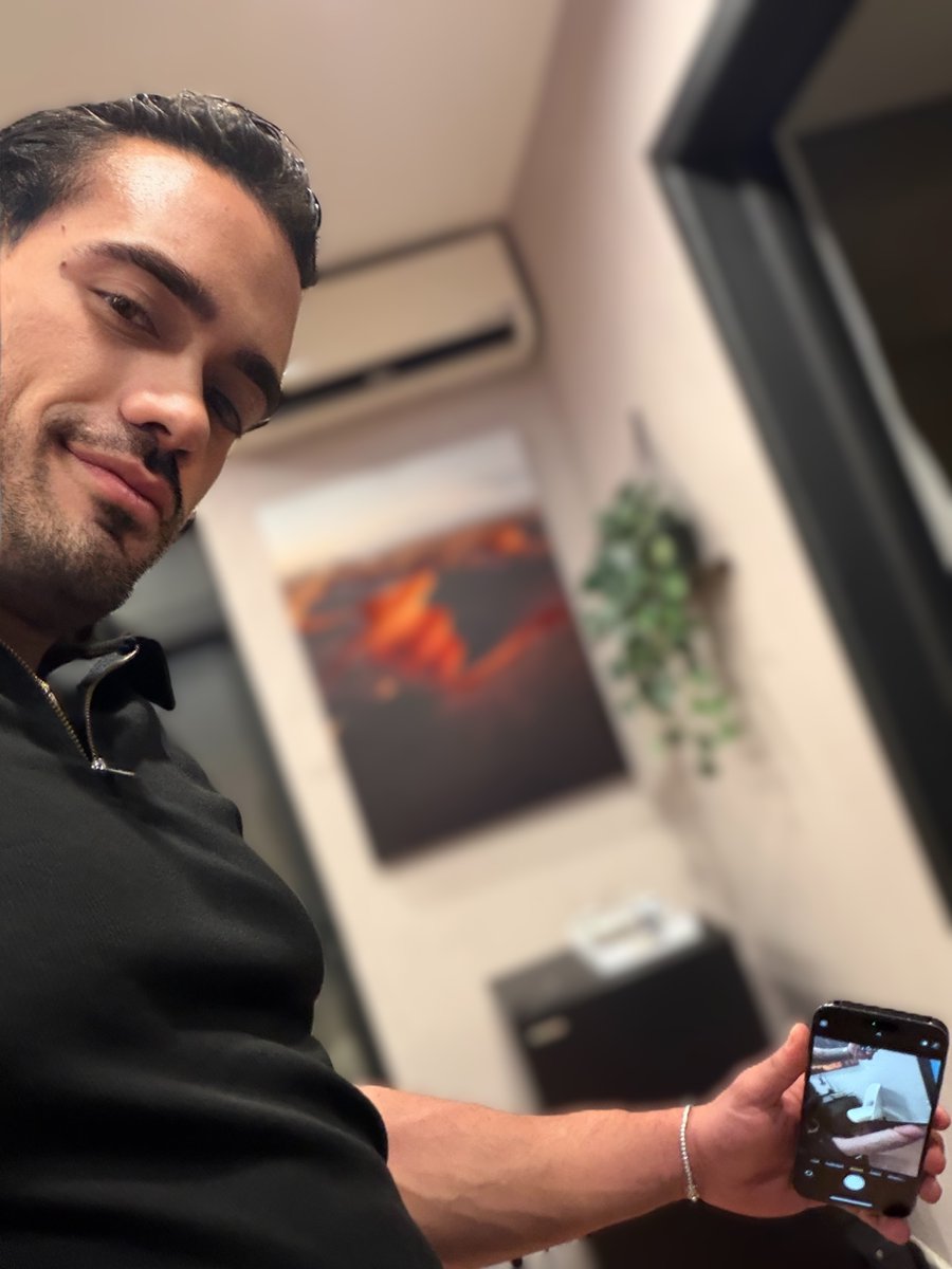 Retweet if you’re 🏳️‍🌈 too