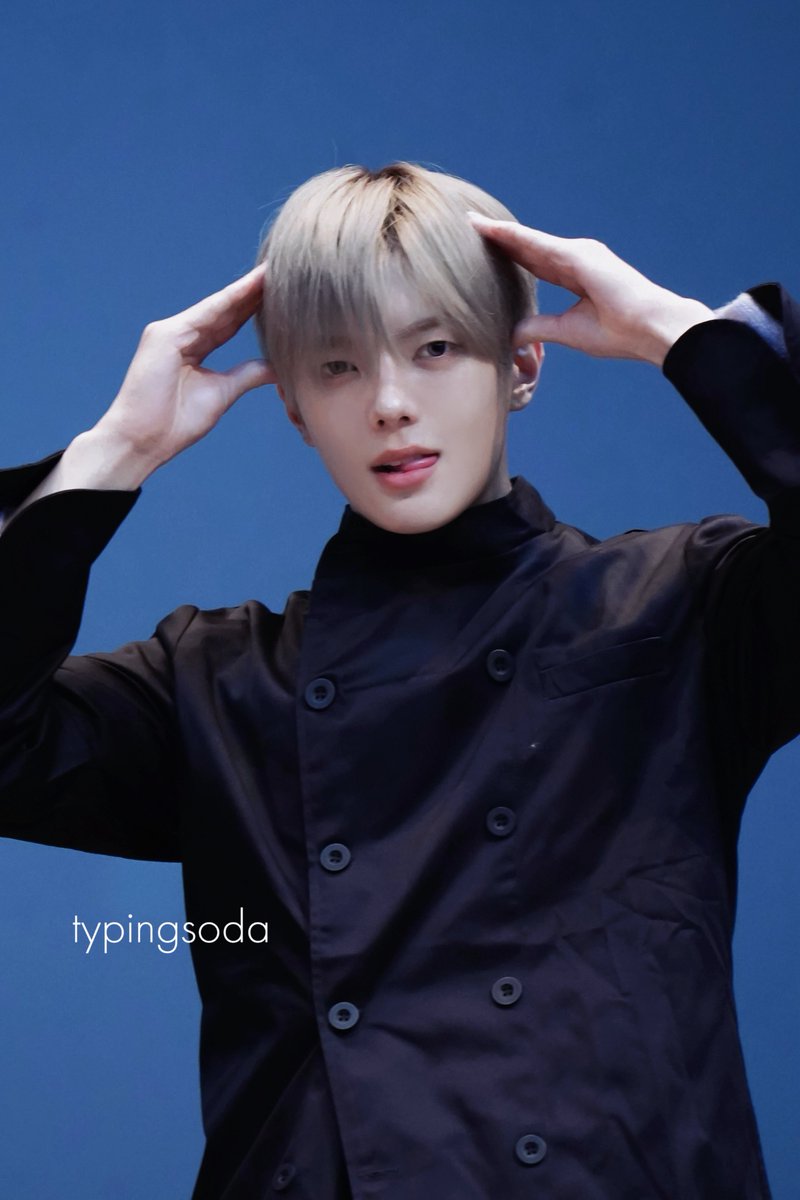 typingsoda's tweet photo. 260131
everline fansign
이 요리사세트중 원래 앞치마도 있는데 이정이가 안보였어ㅜ 바보야!! 🤣

#전이정 #LEEJEONG #イジョン https://t.co/gYDgXXlvu6