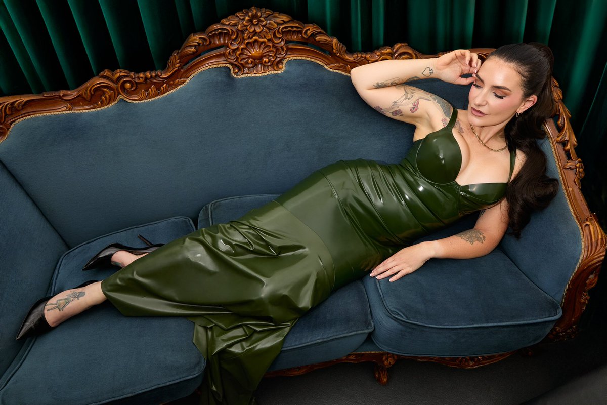 Adreena Winters tweet media