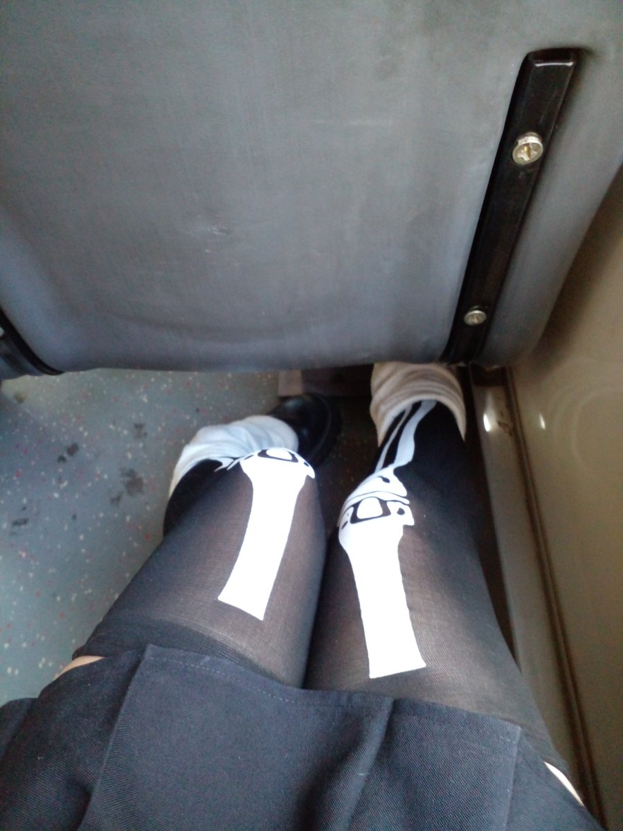 BasiliskVT's tweet image. I love my new stockings