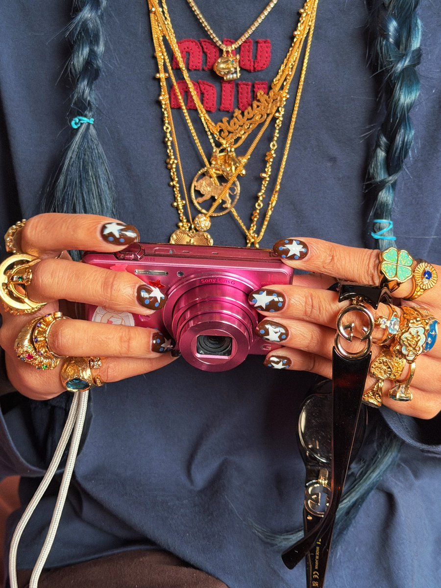 tashteshtish's tweet image. january dump