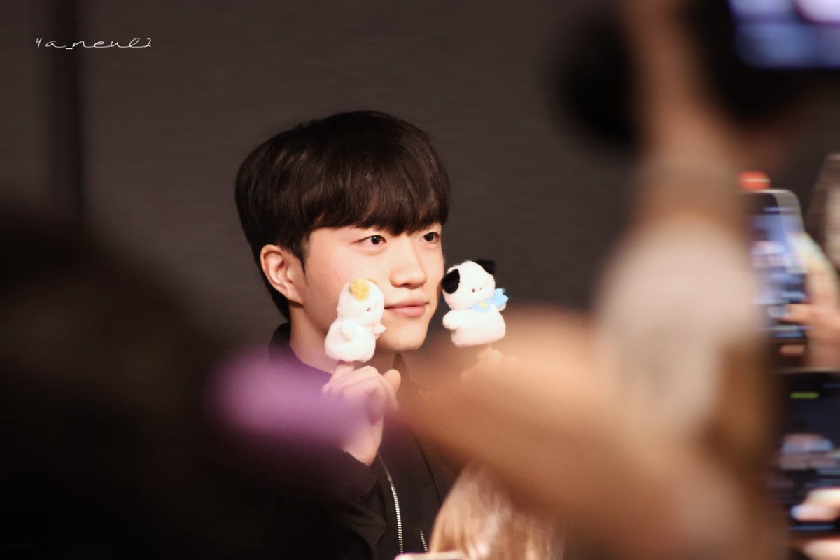 4a_neul2's tweet photo. 민석이 ^_<
#KERIA https://t.co/iyJ3Dzg1fe